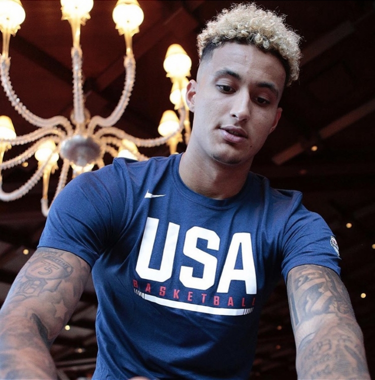 哈维·阿隆索的惊人决定：两天假期背后的深意（两天假期背后的信号：哈维·阿隆索出人意料的选择）