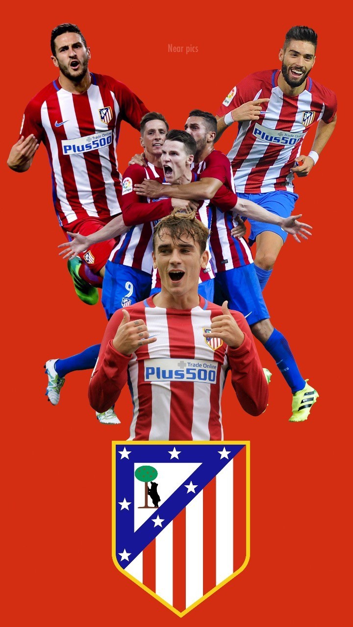 球员倒地后仍把球传出去，太拼