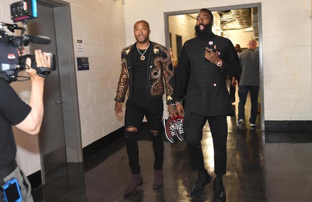 丘库埃梅卡：欧冠进球对我而言是巨大动力；本赛季想拿个冠军（丘库埃梅卡：欧冠破门令我倍受鼓舞，本赛季剑指冠军）