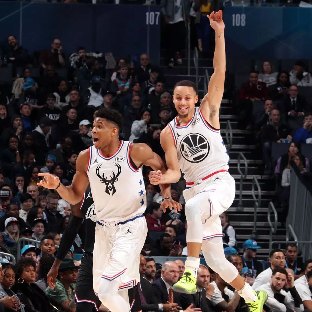 马里奥-苏亚雷斯：巴列卡斯不像西甲球场，像第三世界的球场（马里奥-苏亚雷斯：巴列卡斯更像第三世界球场，而非西甲赛场）