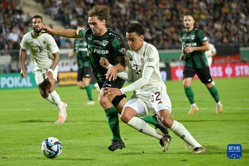 足球西甲豪门密集赛程崩盘，队内伤病潮袭来