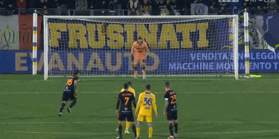 每体：德容未能参与赛前集中，能否出战本轮联赛成疑（每体：德容未随队参加赛前集合，出战本轮联赛存疑）