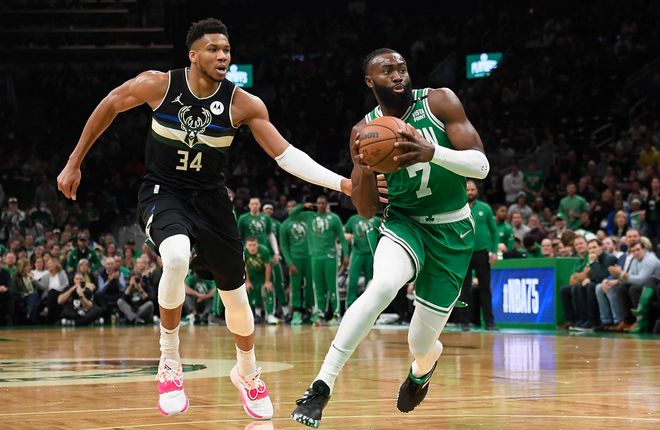 北京时间12月10日凌晨04：00，2025／26赛季欧冠联赛阶段第六轮的一场关键对决将在诺坎普球场上演。（欧冠2025／26第六轮关键战诺坎普打响，北京时间12月10日04：00开球）